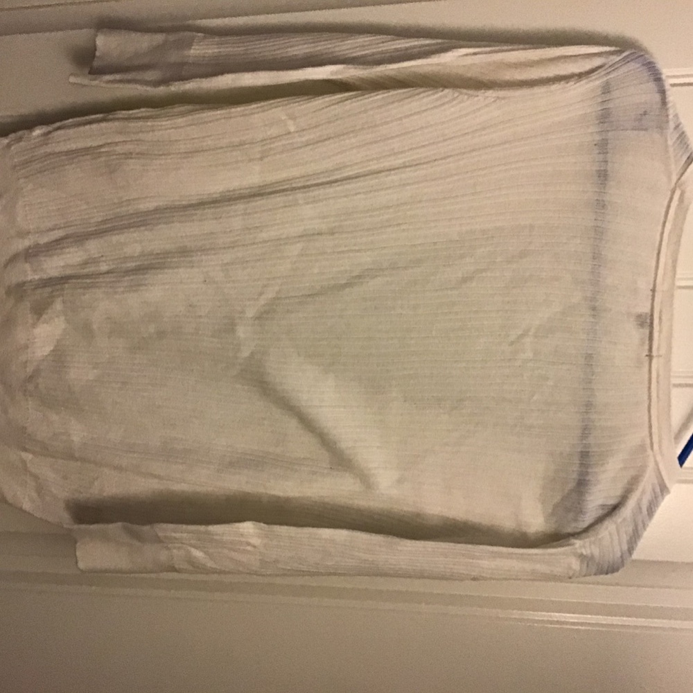 Sweater - Picture 3 of 3